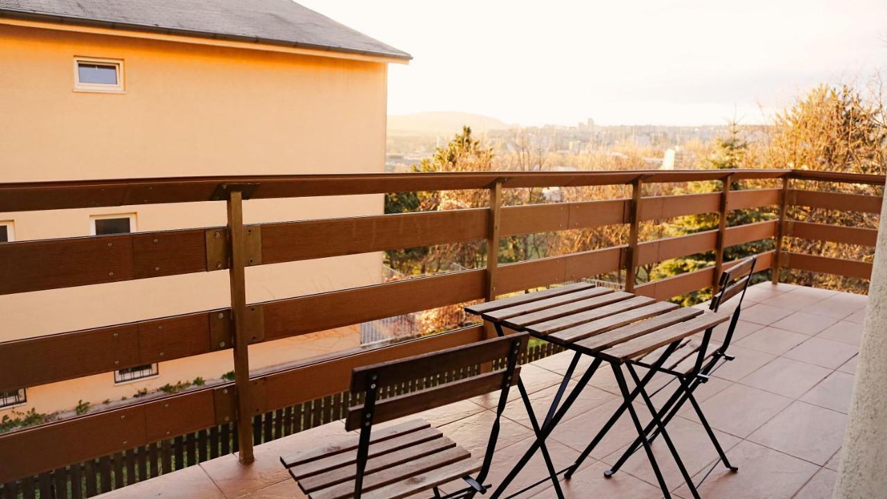 Chill House Hotel Pozsony Kültér fotó